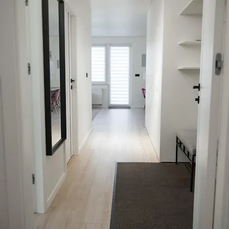 Comfortable Flat With Garden *