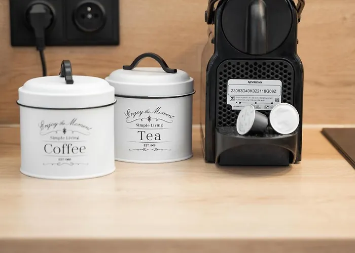 شقة Comfortable Flat With Garden *