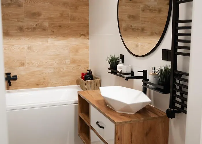 Comfortable Flat With Garden بوزنان