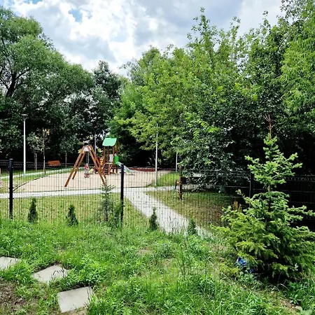 Apartment Comfortable Flat With Garden