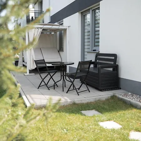 Apartmán Comfortable Flat With Garden Poznaň