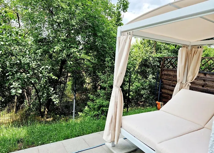 Comfortable Flat With Garden דירה פוזנן